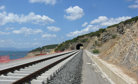 Linea ferroviaria tratta Gebze-Kosekoy (Turchia)